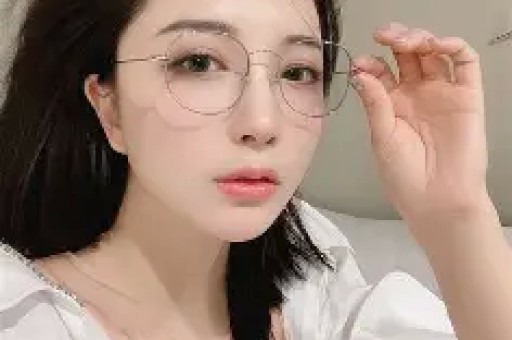 继岳云鹏后又一女星发文爆料圈内潜规则一个比一个荒唐！