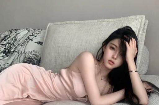 陪玩陪睡仅开胃菜！继50多岁不放过后 又一男星自爆被富婆潜规则