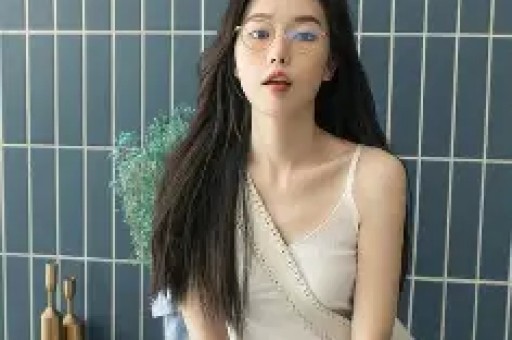 陈晓出轨林允闹离婚？陈妍希晒绿帽写真意有所指？瓜主的回应来了！